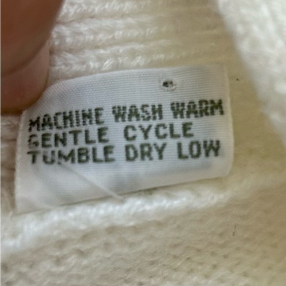Pacific Place Plus /Off White/ NWOT V- Neck/ button down / pockets/ size 1X - Picture 11 of 11